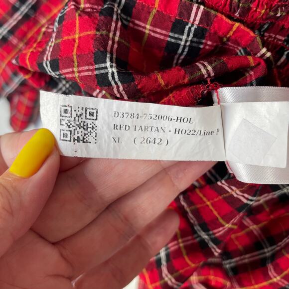 OLD NAVY Red Tartan Plaid Blouse Size XL Dark Academia Holiday Fall Autumn - Picture 11 of 14